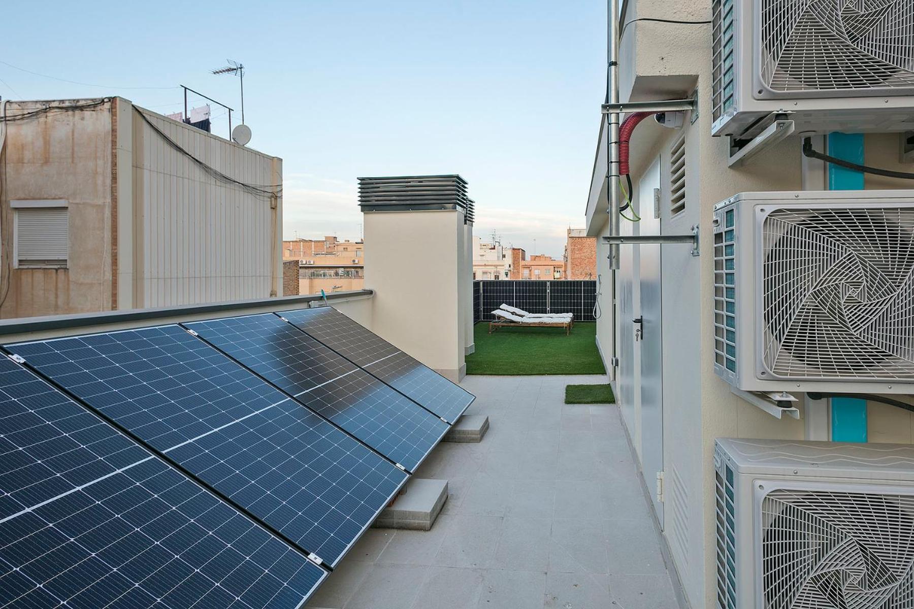Bonito Piso Cerca Del Campo De Futbol De Barcelona Apartment L'Hospitalet de Llobregat Luaran gambar